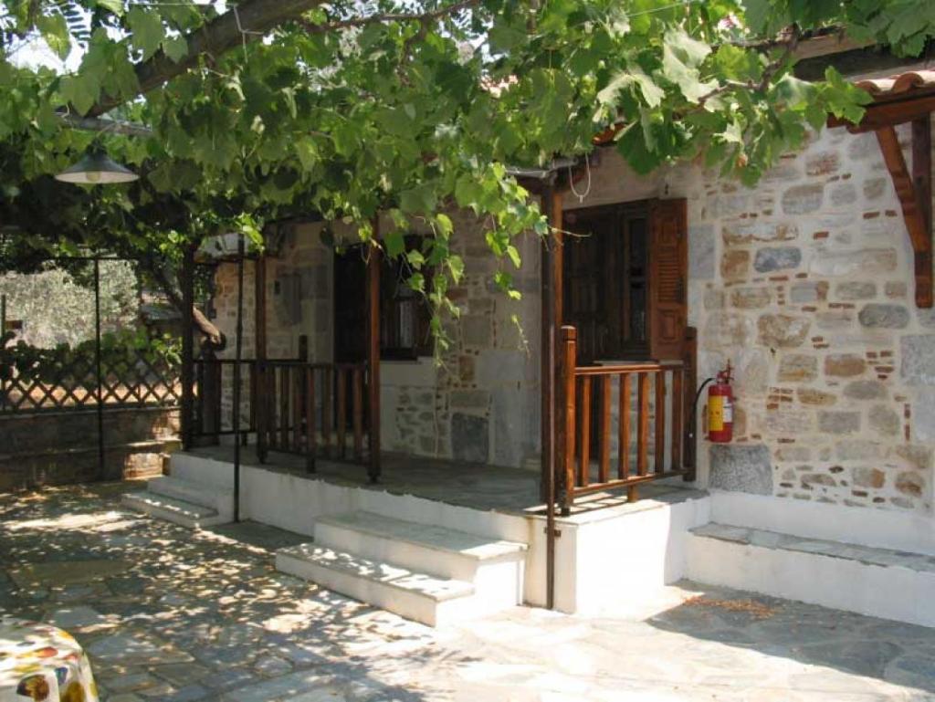 Niki House photo 3