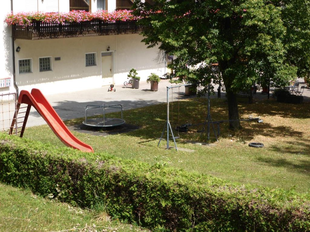 Hotel-Gasthof "Zum Bartl" photo 3