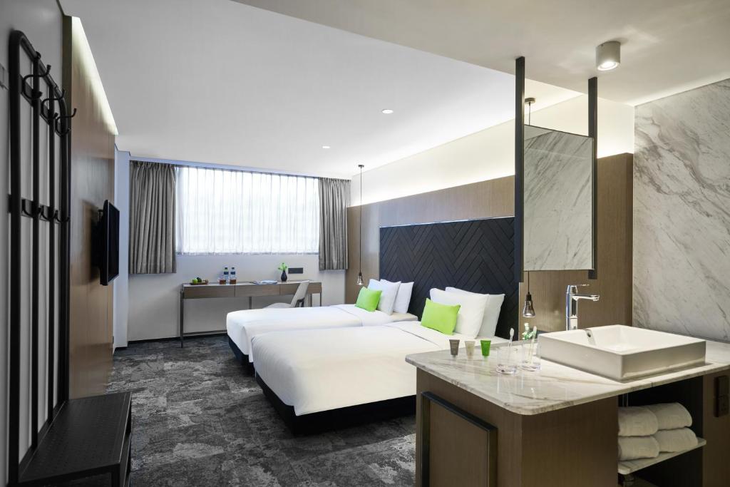 Двухместный (Deluxe Ease King or Twin Room - Upper Floors), Hotel Ease Tsuen Wan