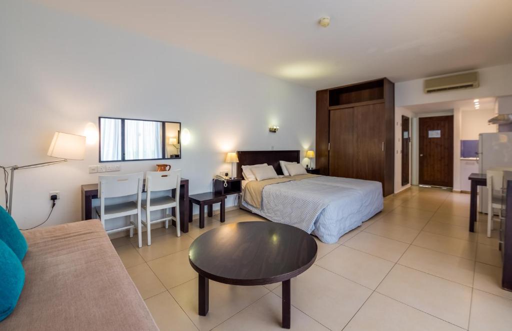 MarisMare Apartments
