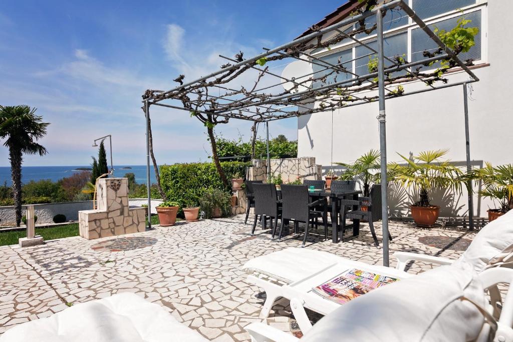Villa Lina photo 1