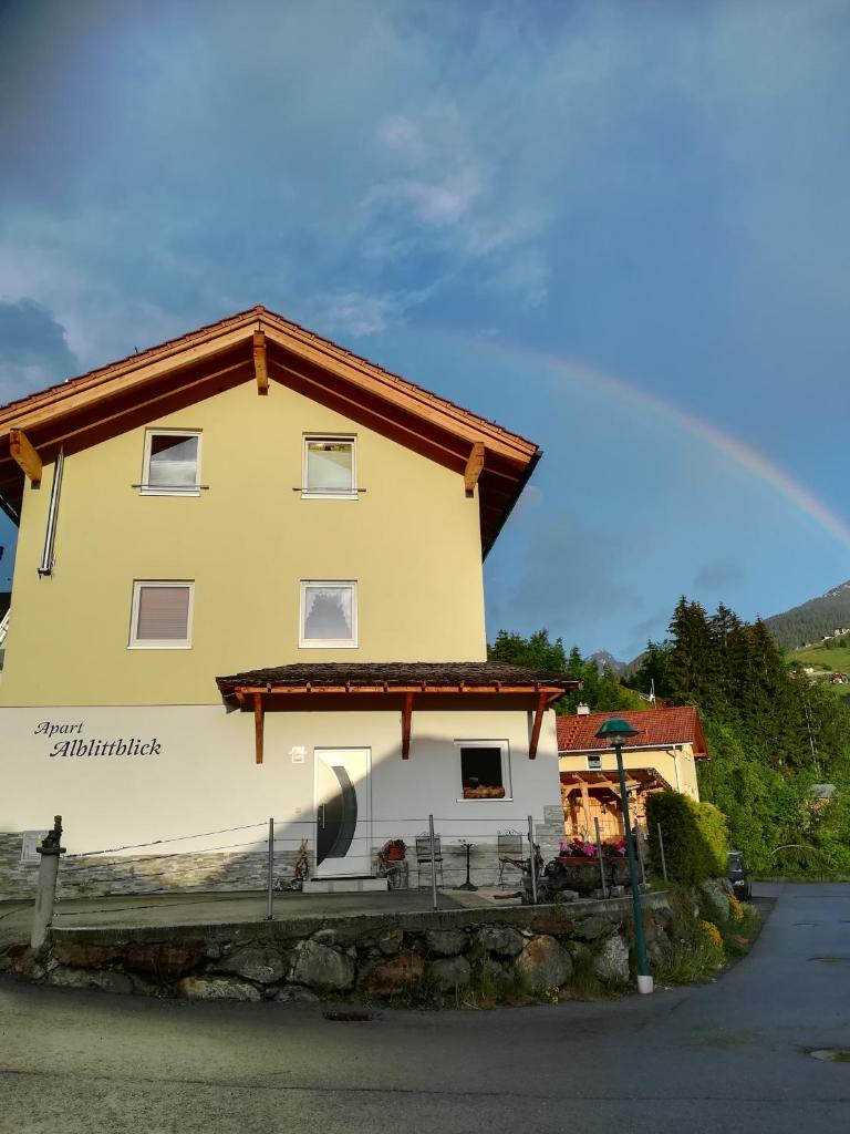 Apart Alblittblick photo 1