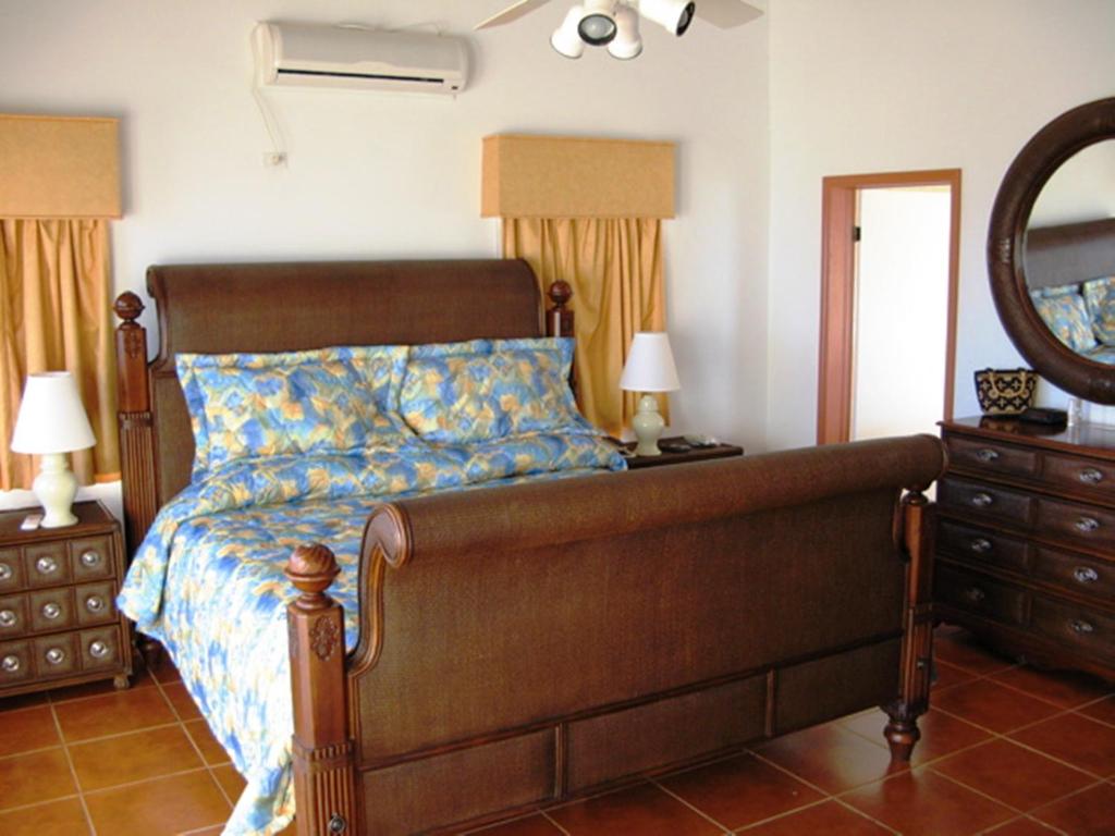 Ocean Terrace Condominiums photo 2