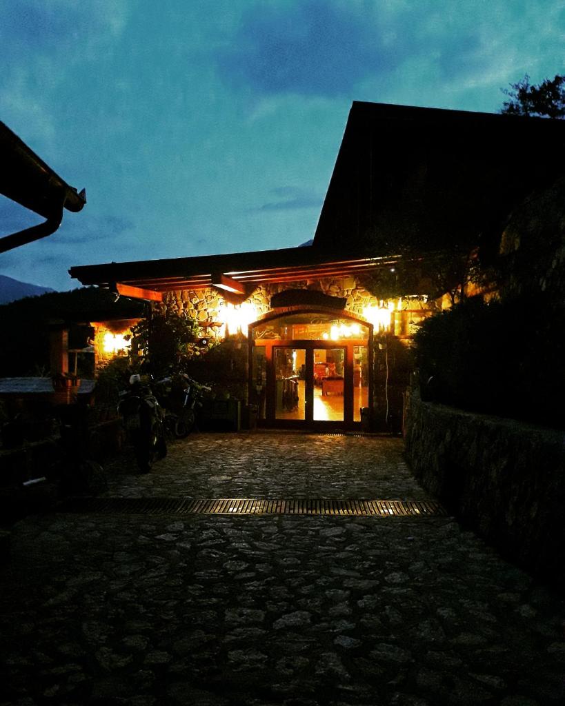 Hotel Tutto photo 3