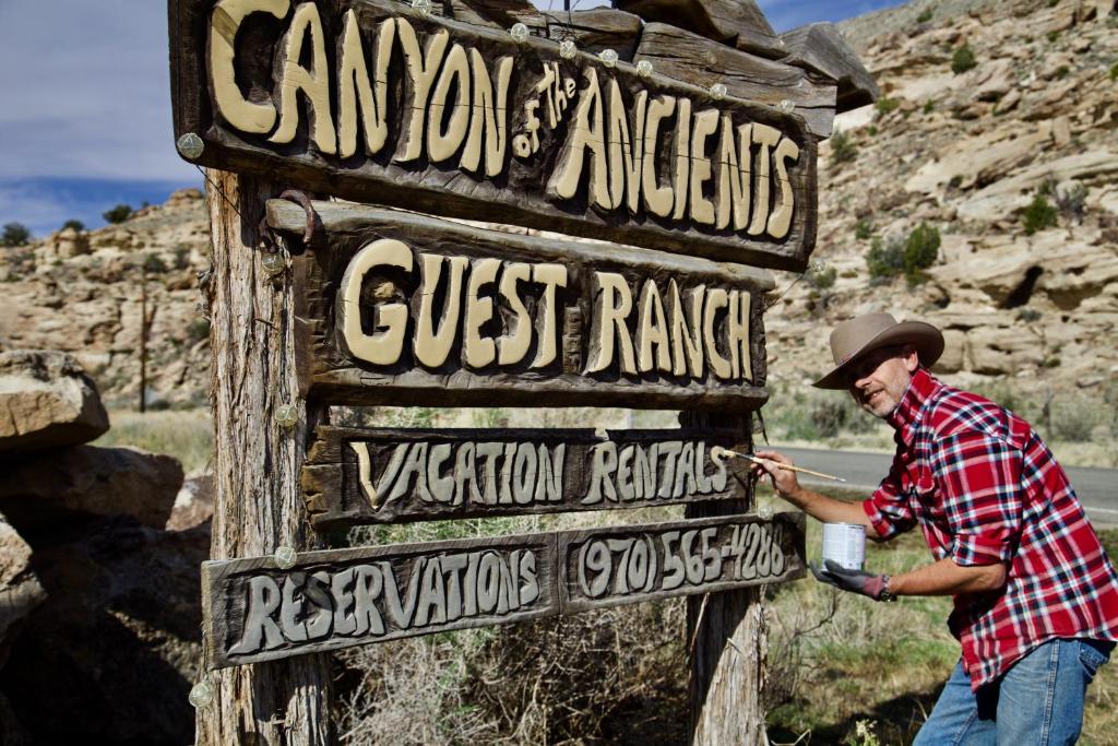 Canyon Of The Ancients Guest Ranch photo 1
