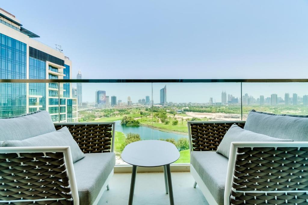Апартаменты (Апартаменты с 2 спальнями, вид на город), Апарт-отель Vida Emirates Hills Residences