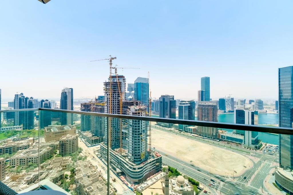 Апартаменты (Апартаменты с 1 спальней и видом на канал), Апарт-отель Vida Downtown Residences