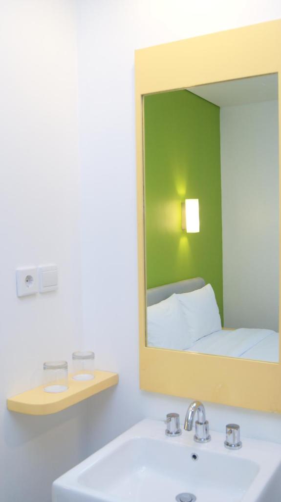 Двухместный (Двухместный номер «Смарт» с 2 отдельными кроватями), Amaris Hotel Mangga Besar