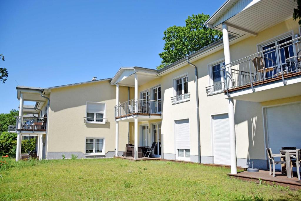 Ferienwohnung Ostseebad Goehren mi photo 1