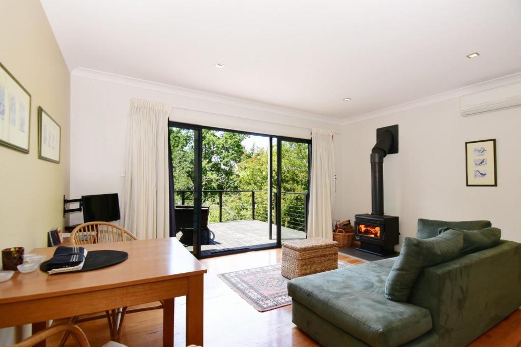 Cloudsong Chalet 3 Close to the village centre photo 3