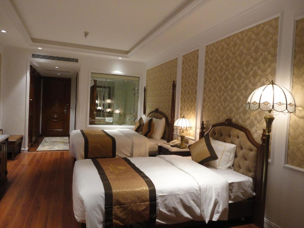 Hoang Nham Luxury Hotel