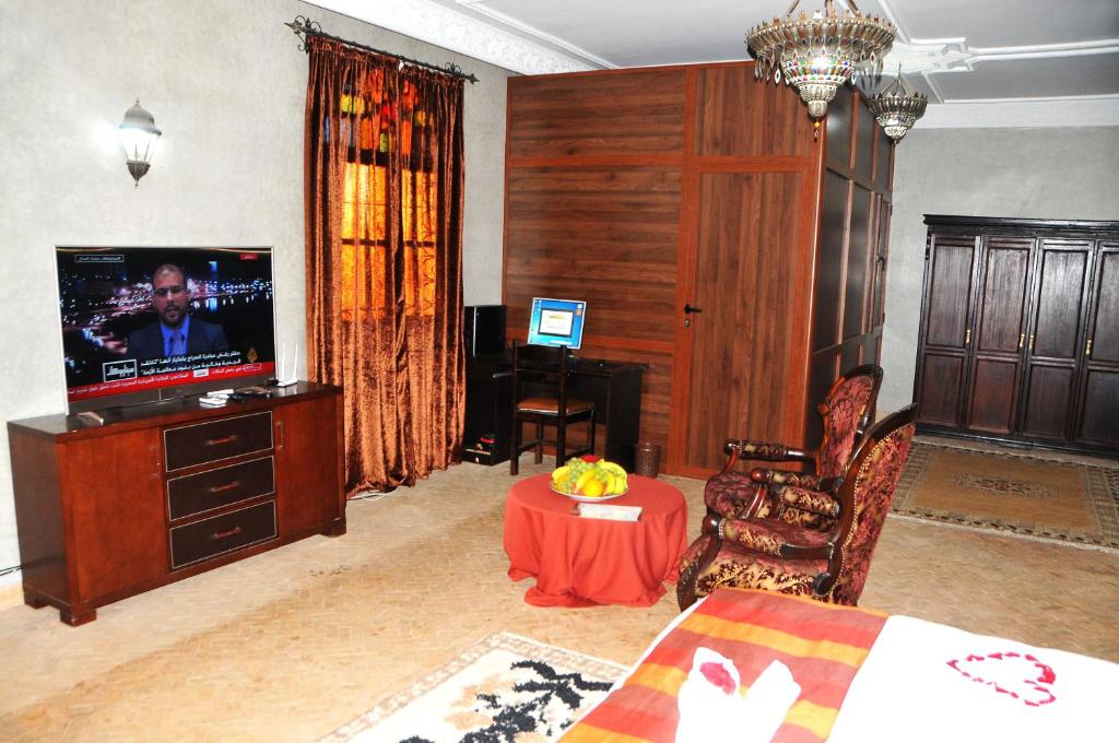 Двухместный (Двухместный номер Делюкс с 1 кроватью), Riad Mhidou