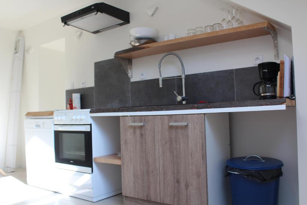 Riders Apartments photo 3