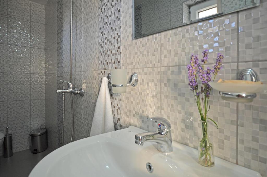 Bistra Guest Rooms photo 3