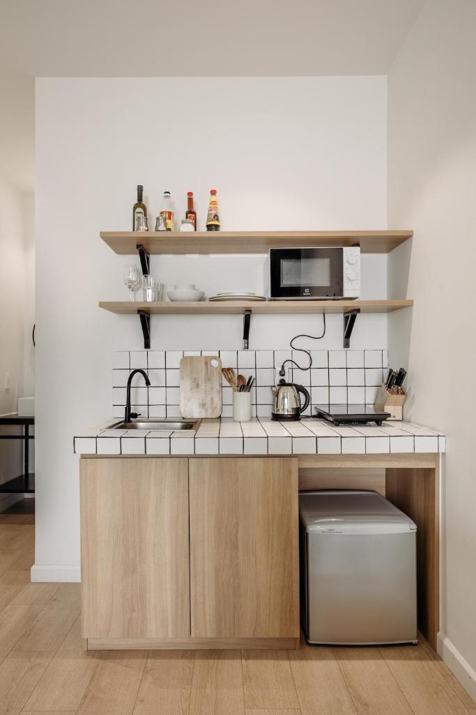 Botanist Lab Minihotel by CIRCADIAN