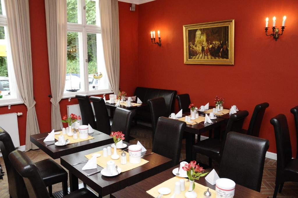 Апартаменты (Апартаменты: Gutenbergstr, 78), Hotel zum Hofmaler