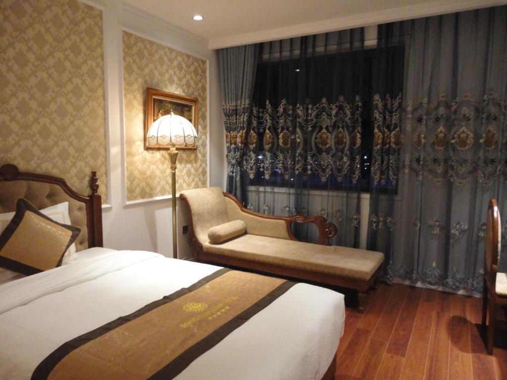 Hoang Nham Luxury Hotel