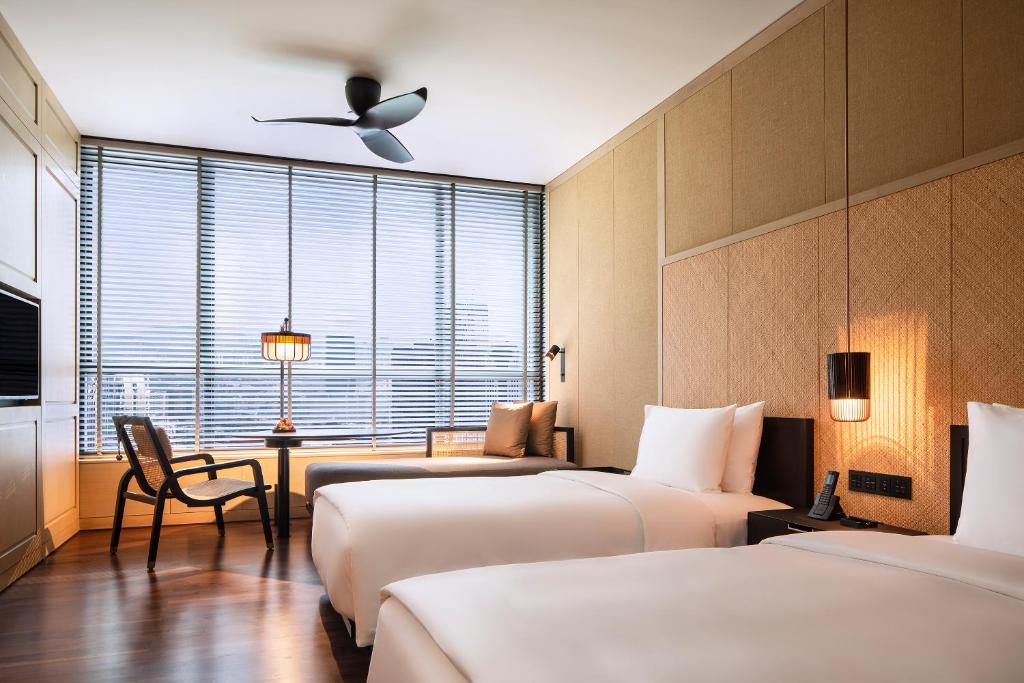 Двухместный (Grand Twin Room (Free Daily Minibar, Breakfast & WiFi)), The RuMa Hotel and Residences