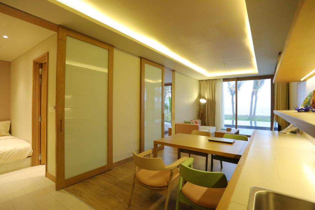 FLC Luxury Hotel Samson