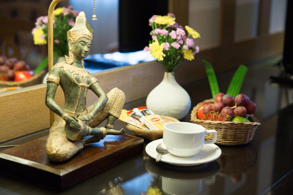Сьюит (Люкс с 1 спальней), The Tarntawan Hotel Surawong Bangkok
