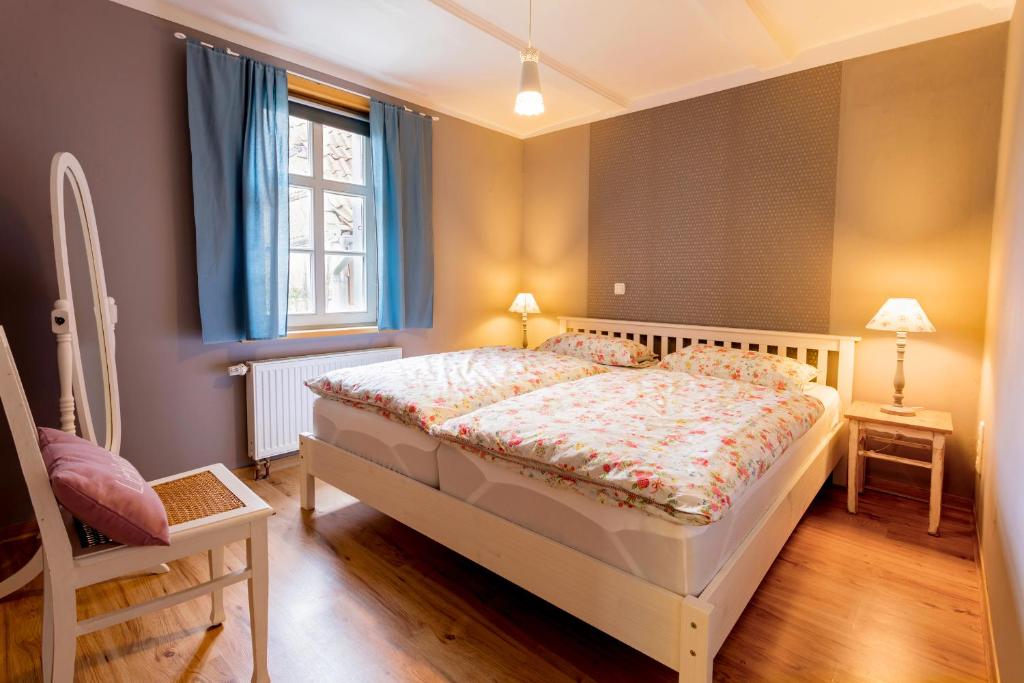 Schwesterherz im Schlafrock in Merxleben photo 2