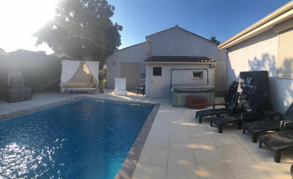 Villa ou studio indépendant PISCINE sans vis à vis photo 3