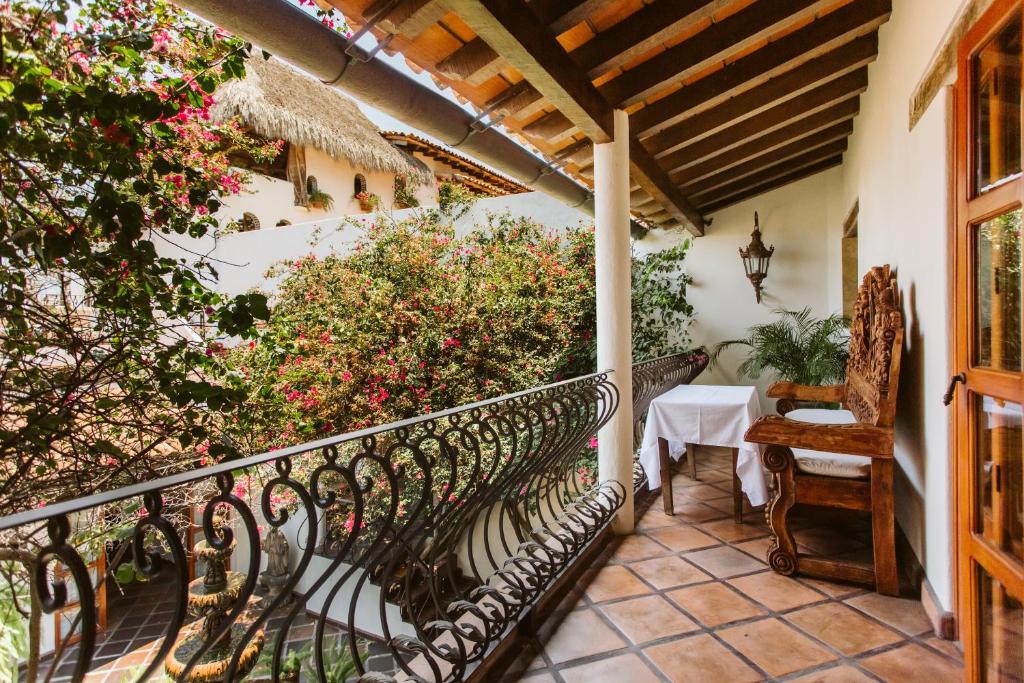 Сьюит (Junior Suite - Crown View), Hacienda San Angel