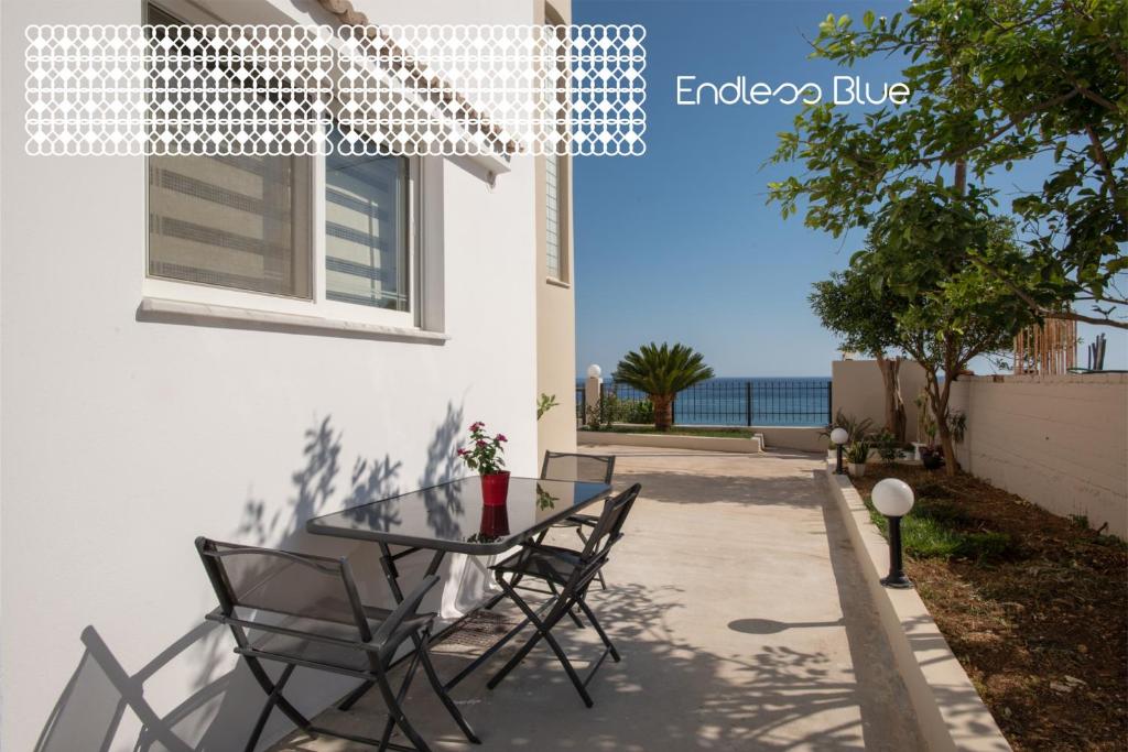 Endless Blue Room Type - Budget Apartment with Partial Sea View 