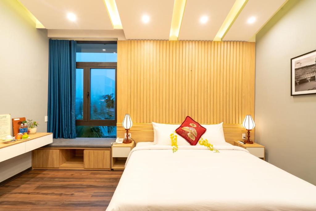 Hoi An Grace River Villa