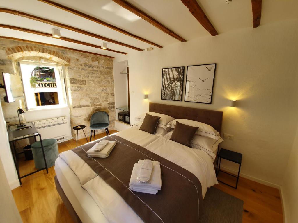 THE SUITES at central Split photo 1