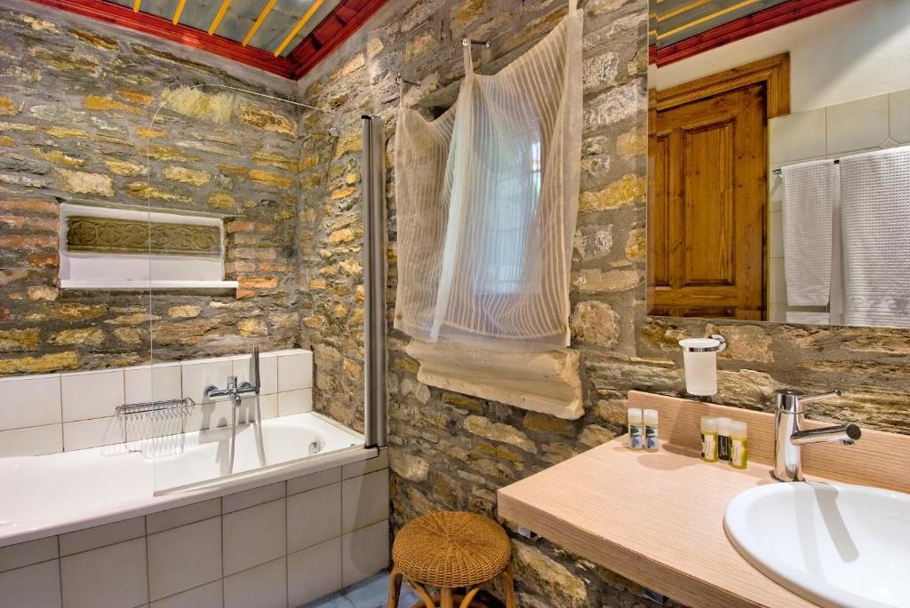 Anovolios Boutique Hotel photo 4