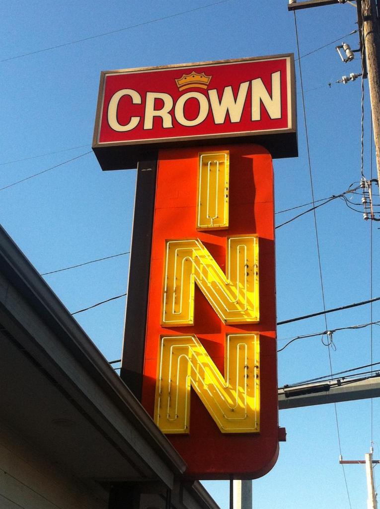 Crown Inn photo 1