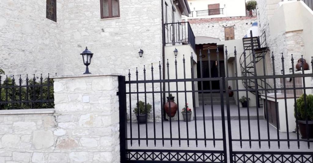 Omodos Maria's Apartments photo 3