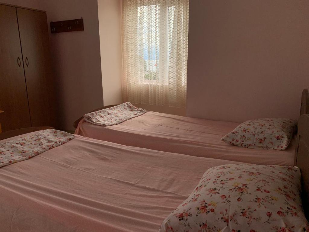 Temo's Guesthouse photo 2