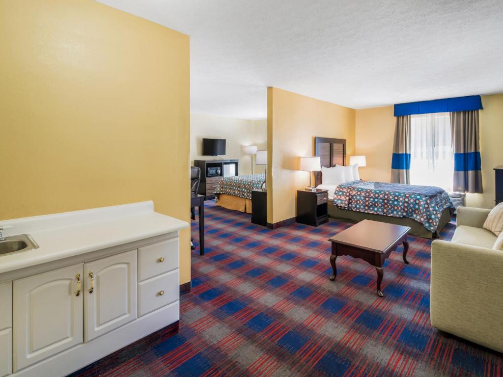 Americas Best Value Inn - Clayton photo 4