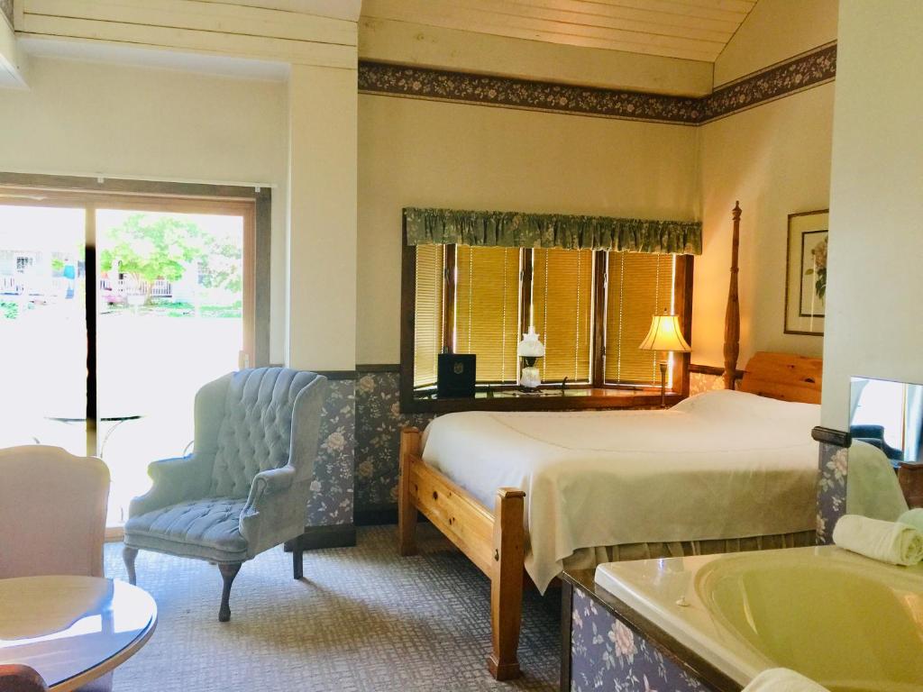 Afton House Inn photo 2