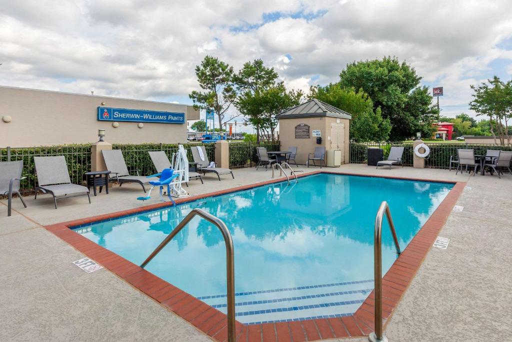 Quality Inn & Suites Durant photo 1