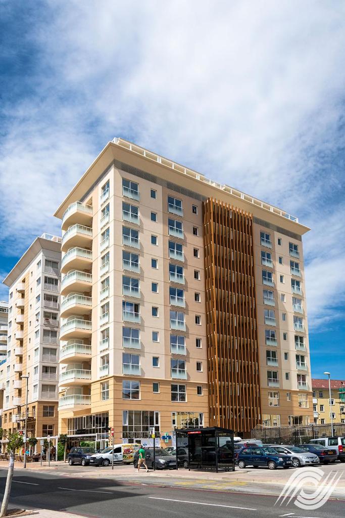 Bentley Holiday Apartments - West One photo 1