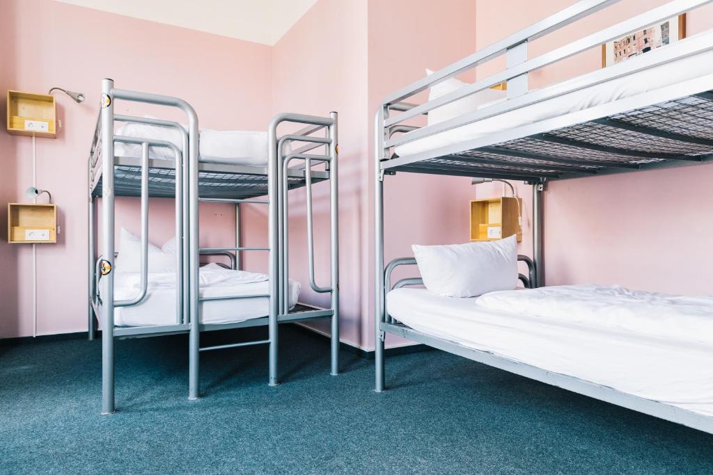 Номер (Кровать в общем номере для женщин с 4 кроватями), St Christopher's Inn Berlin