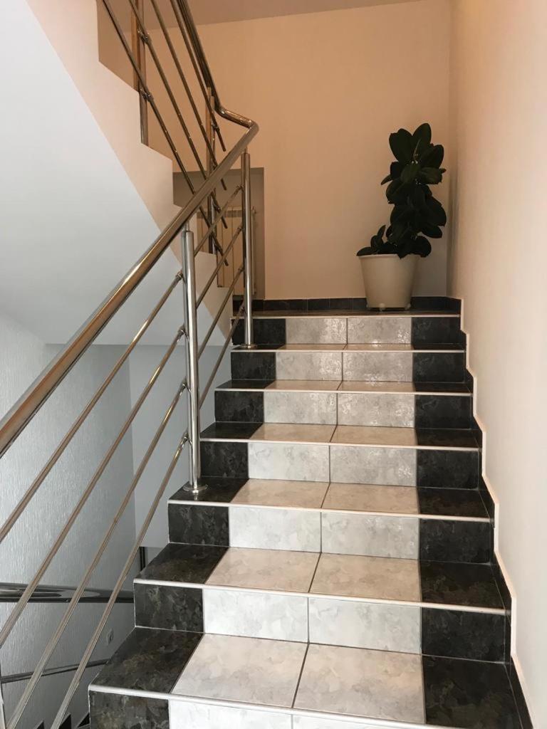 Tri šešira Ljubovija photo 4