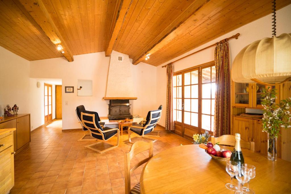 Maison Hameau De La Mourre (La Garde-Freinet) photo 4