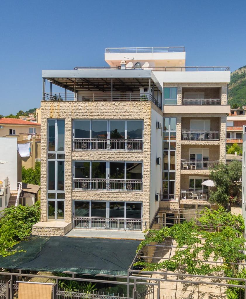 ApartHotel Stijovic photo 1