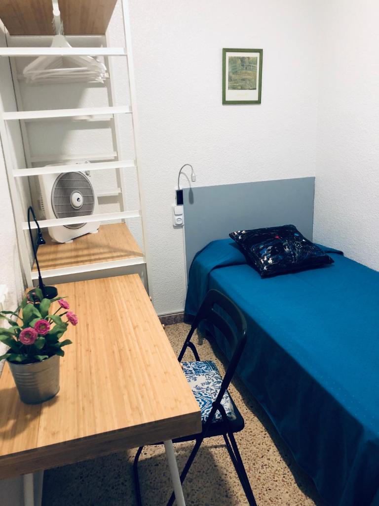 Hostal Carlos III photo 4