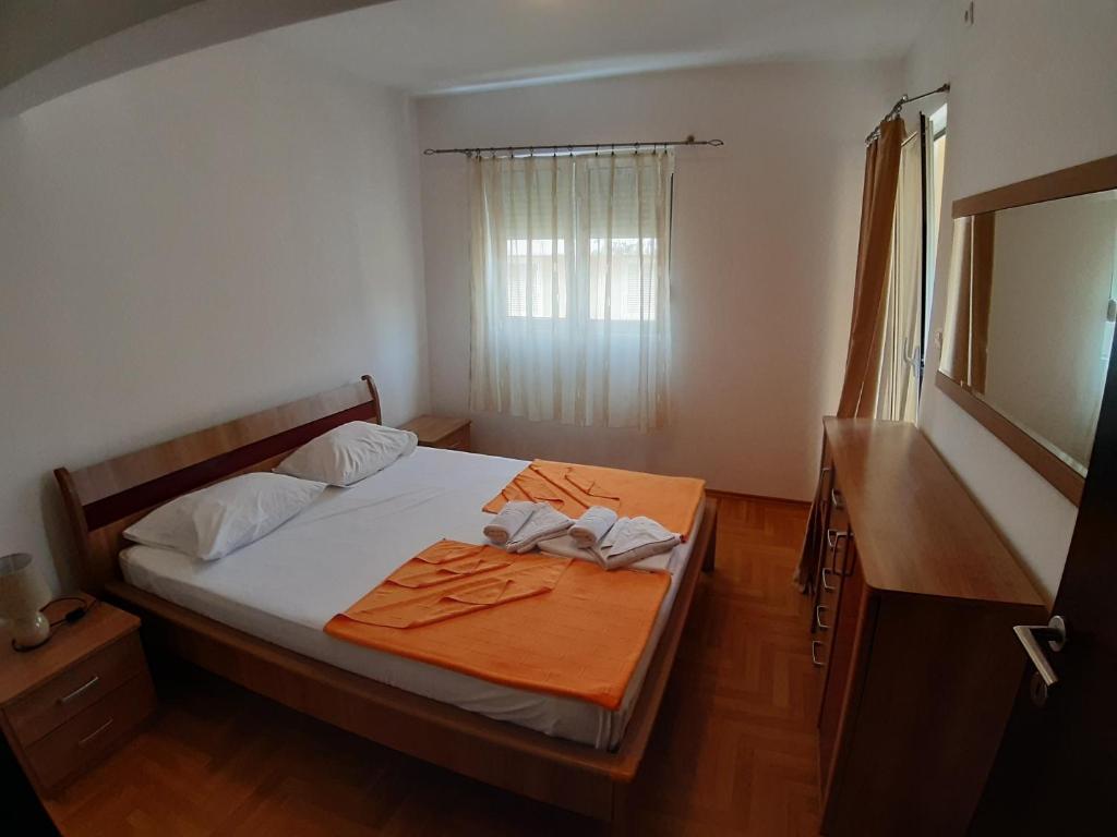 Апартаменты (Апартаменты Делюкс с 3 спальнями), Apartmani Jovan