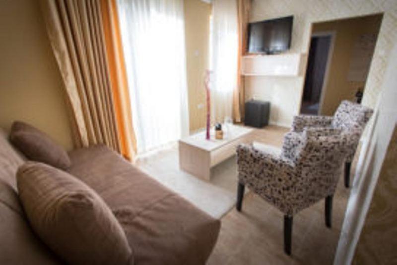 Hotel Aqua Panon photo 4