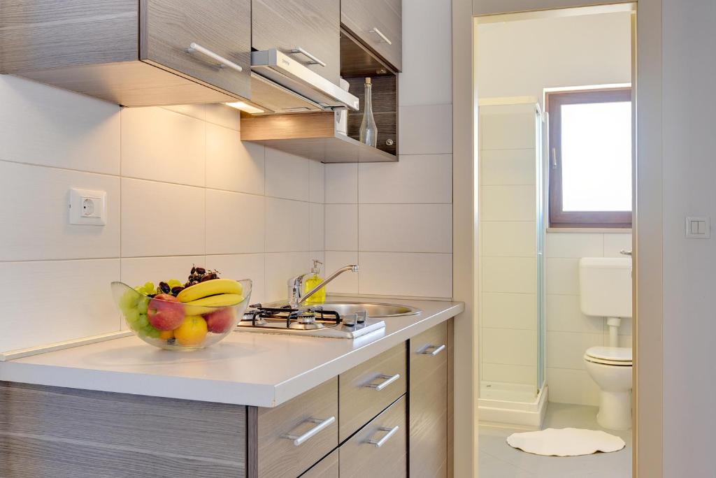 Apartments Buic photo 3