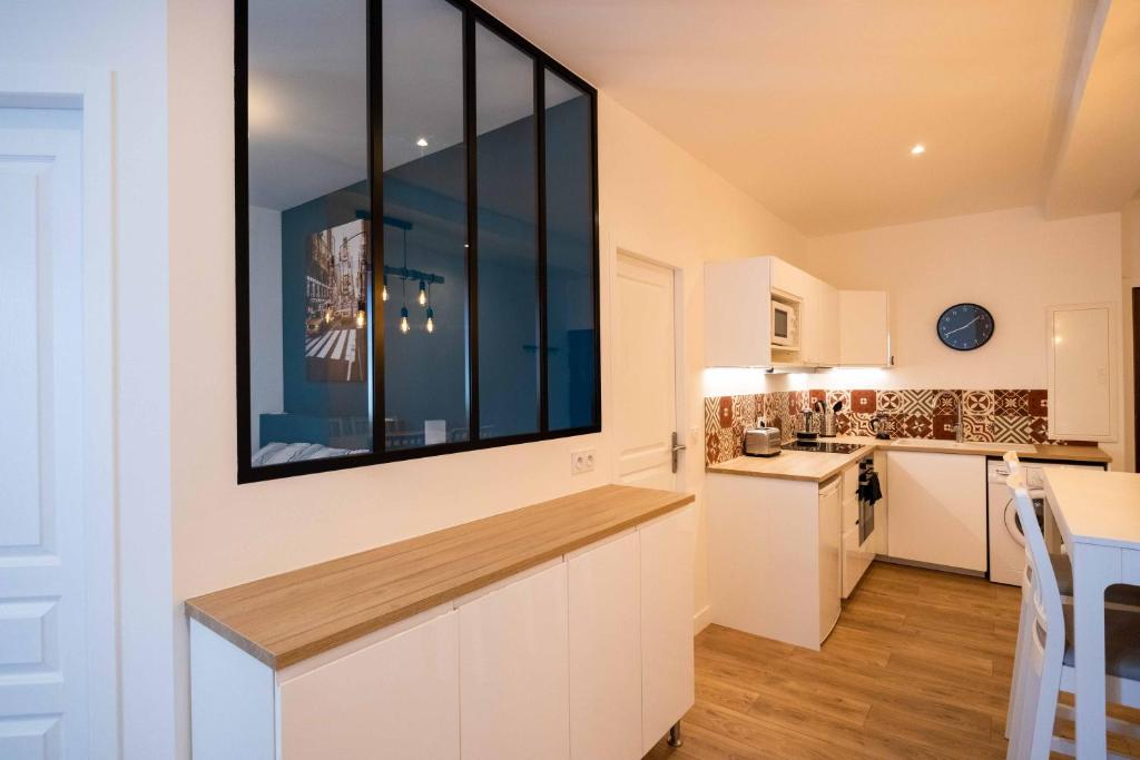 Gahenda - Appartement Volumineux et Familial - Parking, WiFi & Netflix photo 4