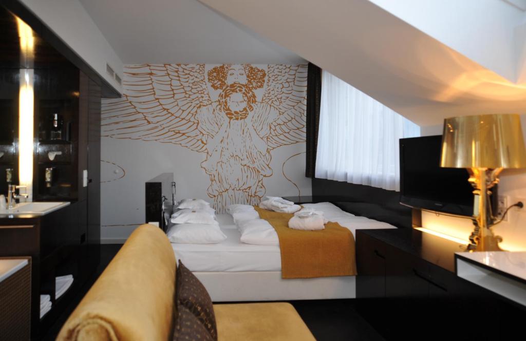 Двухместный (Двухместный номер Делюкс с 1 кроватью), Alma Boutique-Hotel