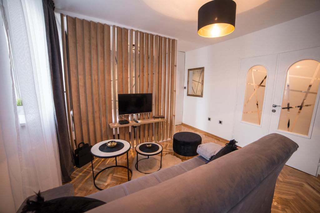 Royal Apartment photo 1