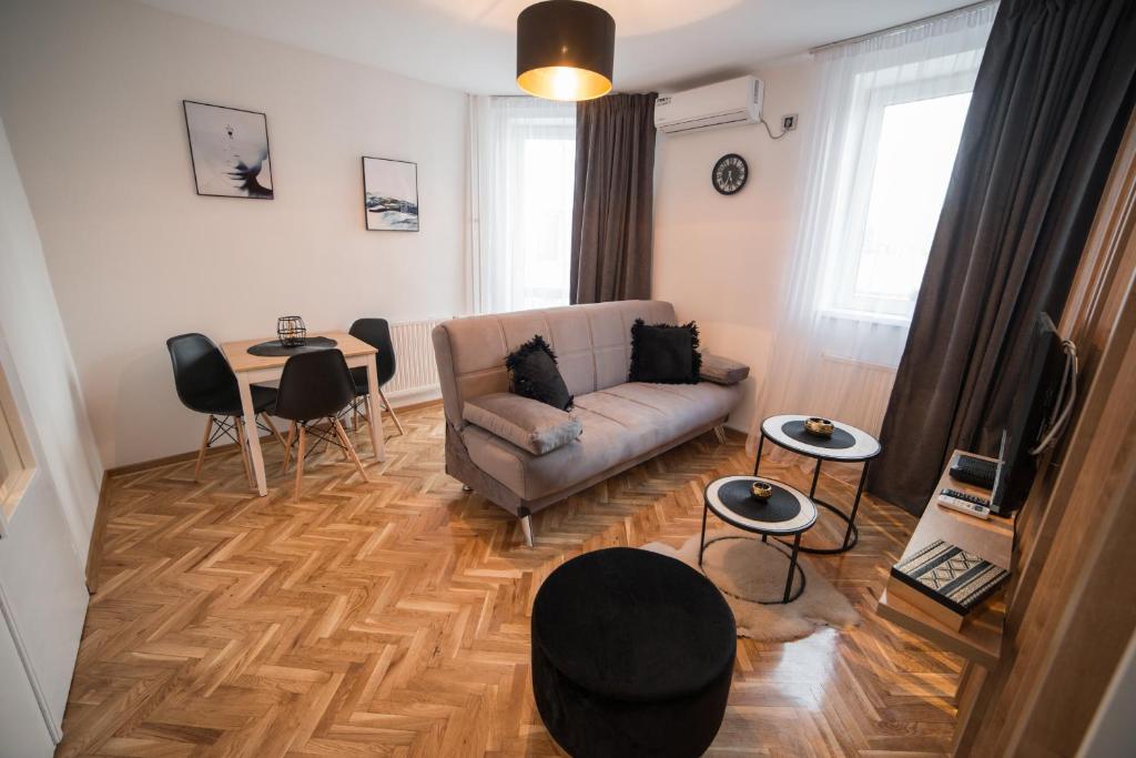 Royal Apartment photo 4